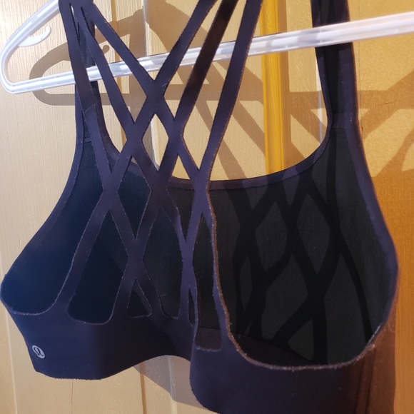 Lululemon Bra - Picture 3 of 3